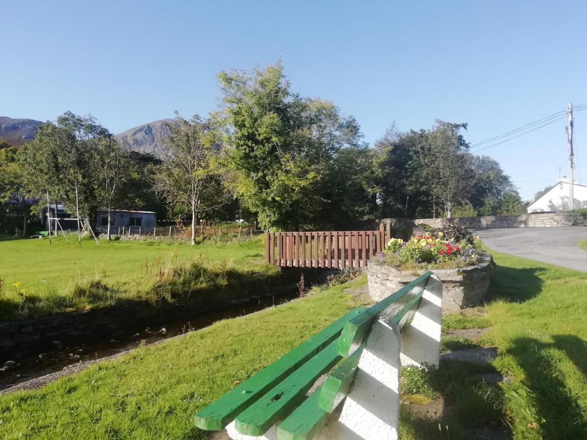 Pier Road Cottage, Croagh Patrick Westport Eksteriør bilde